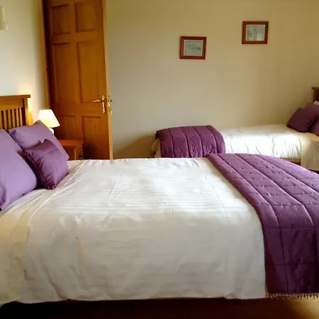 Cnoc Breac 3* Cleggan